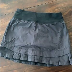 Black Girls Ivivva running skirt size 10